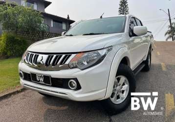 MITSUBISHI L200 TRITON