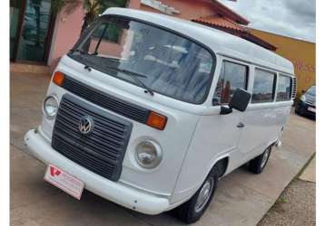 VOLKSWAGEN KOMBI