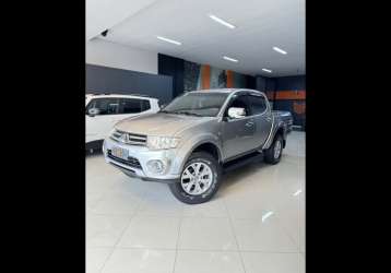 MITSUBISHI L200 TRITON