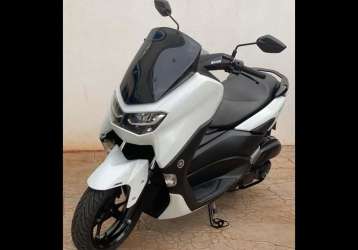 YAMAHA NMAX