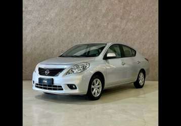 NISSAN VERSA