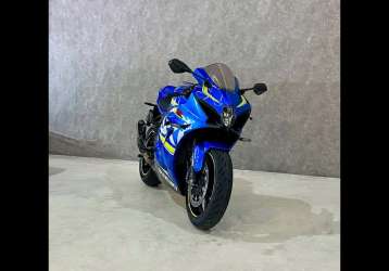 SUZUKI GSX-R