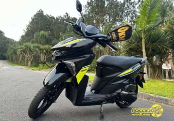 YAMAHA NEO