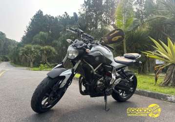 YAMAHA MT-07