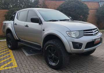 MITSUBISHI L200 TRITON