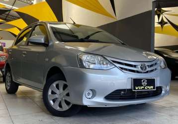 TOYOTA ETIOS