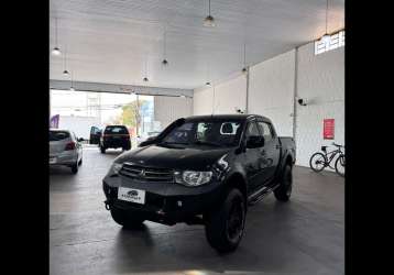 MITSUBISHI L200 TRITON