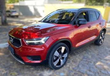 VOLVO XC 40