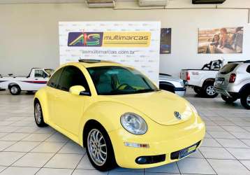 VOLKSWAGEN NEW BEETLE