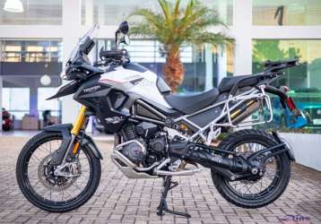 TRIUMPH TIGER