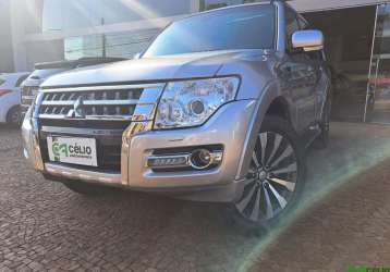 MITSUBISHI PAJERO FULL