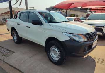 MITSUBISHI L200 TRITON