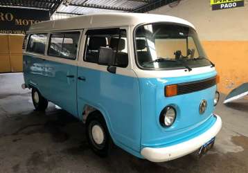 VOLKSWAGEN KOMBI