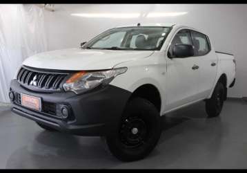 MITSUBISHI L200 TRITON