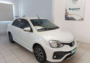 TOYOTA ETIOS