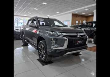 MITSUBISHI L200 TRITON