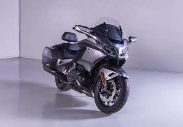 HONDA GOLD WING