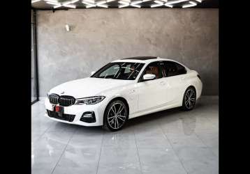 BMW 330E