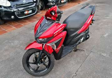 YAMAHA NEO