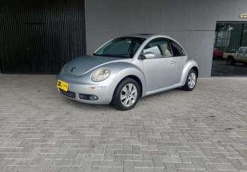 VOLKSWAGEN NEW BEETLE