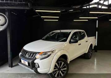 MITSUBISHI L200 TRITON