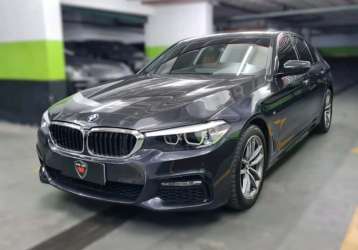 BMW 530i