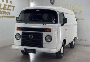 VOLKSWAGEN KOMBI