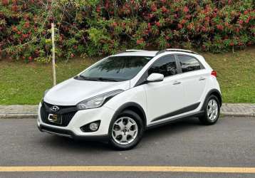 HYUNDAI HB20X