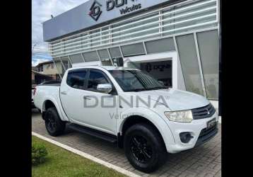 MITSUBISHI L200 TRITON