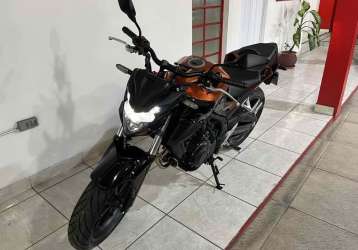 HONDA CB