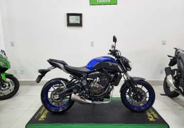 YAMAHA MT-07