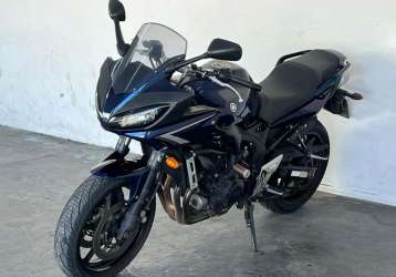 YAMAHA FZ6