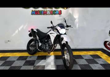 YAMAHA XT