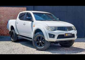 MITSUBISHI L200 TRITON