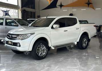 MITSUBISHI L200 TRITON