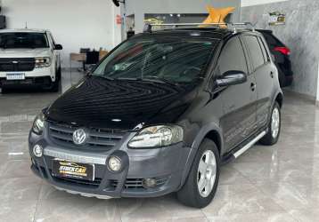 VOLKSWAGEN CROSSFOX