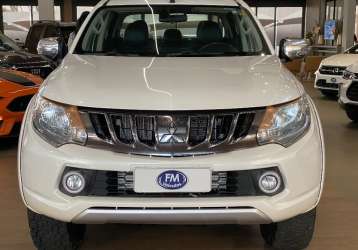 MITSUBISHI L200 TRITON