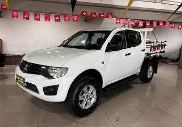 MITSUBISHI L200 TRITON