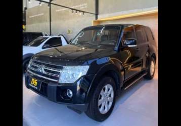 MITSUBISHI PAJERO FULL