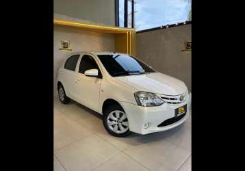 TOYOTA ETIOS