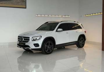 MERCEDES-BENZ GLB 200