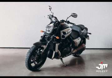 YAMAHA V-MAX