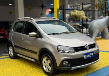 VOLKSWAGEN CROSSFOX