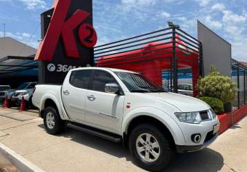 MITSUBISHI L200 TRITON