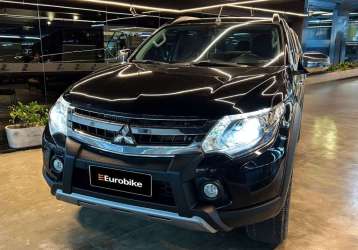 MITSUBISHI L200 TRITON