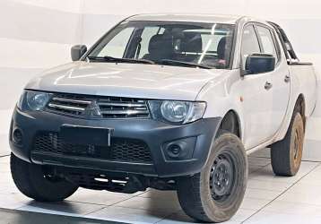 MITSUBISHI L200 TRITON