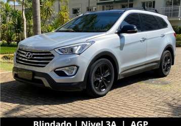 HYUNDAI GRAND SANTA FÉ