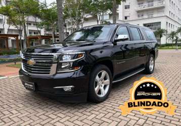 CHEVROLET SUBURBAN