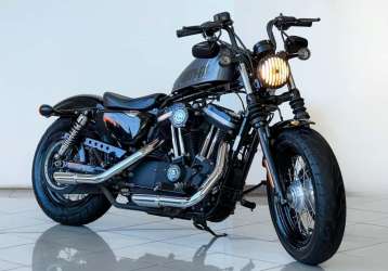 HARLEY-DAVIDSON XL