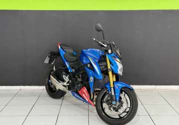 SUZUKI GSX-S